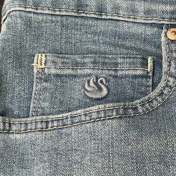 Denim Blue Women's Shorts Bundle - Chic - Wonderly - Gloria Vanderbilt - Sz 16 - Picture 10 of 16